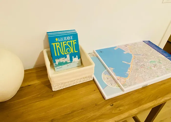 Piazzaborsa Charme 的里雅斯特